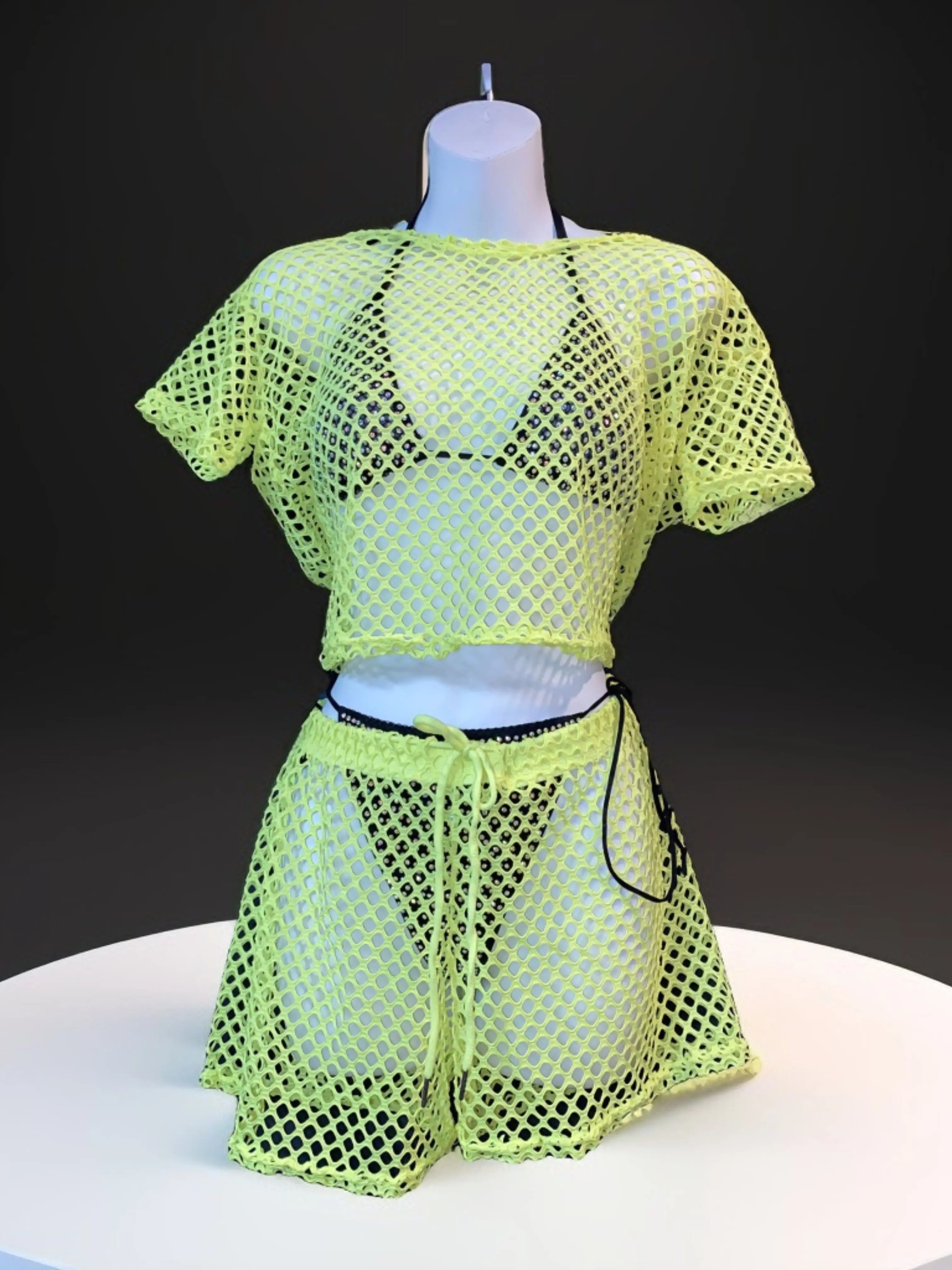 Image & Stylez LLCSummer Bliss Cover-Summer Bliss Cover-Up SetTrendy Breathable Fishnet Cover-Up Shorts Set that can be worn over your swimwear. Perfect for your next beach day, pool day or vacation.
Note: Cover-up set only!! Bswimwear