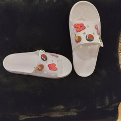 Image & Stylez LLCChill SlidesOn Chill SlidesSporty Slides with Charms Included
*Runs Small*We recommend ordering one size up.