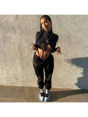 Casual fitting Chill Time Pants in lightweight, breathable fabric.