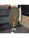 Chic and stylish high-waist girl cargo skirt with front zipper and large pockets, ideal for versatile styling.